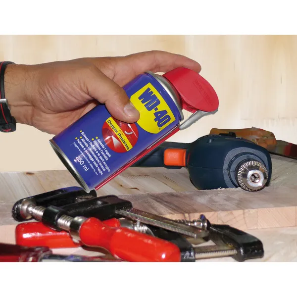 WD-40 confezione da 250 ml